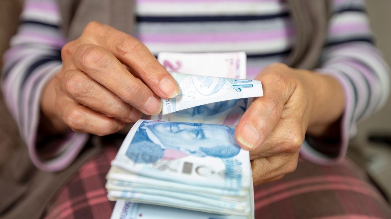 Siz de 5 yıl erken emekli olabilecek misiniz? İşte yeni Bağ-Kur sistemi 1