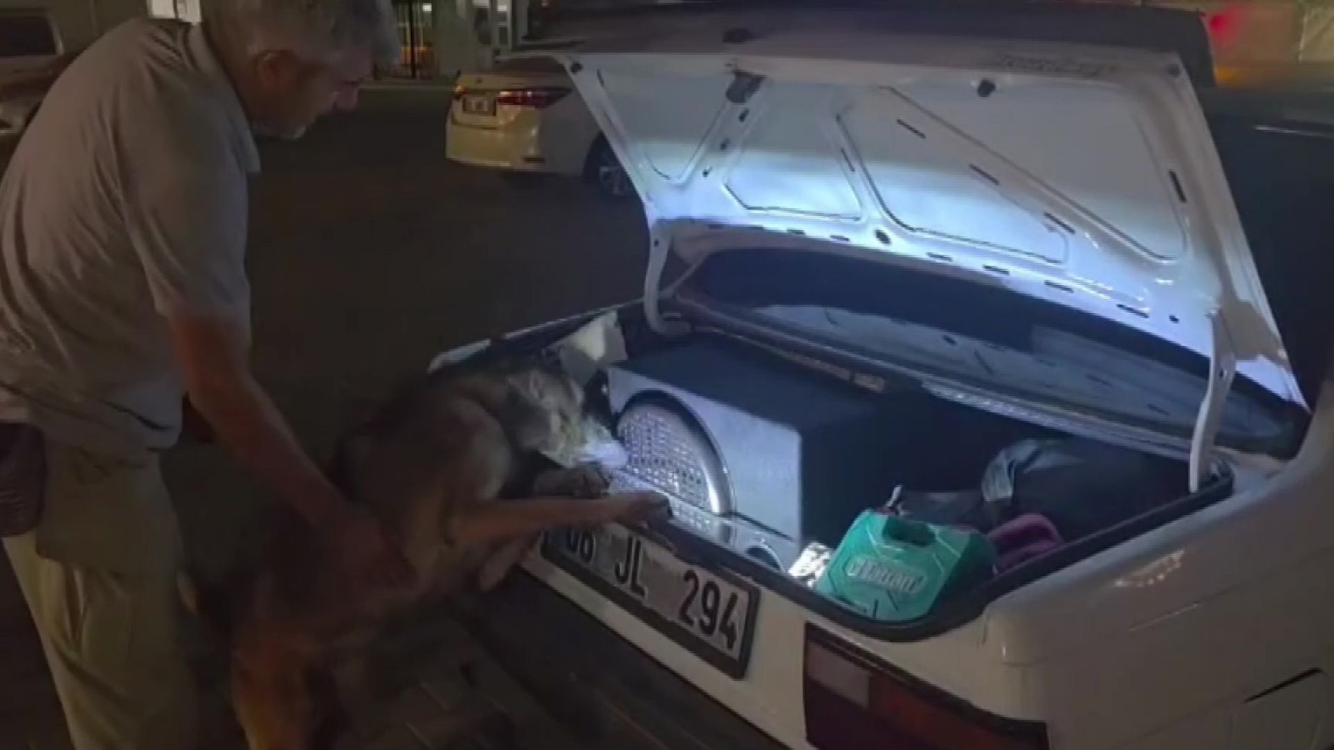 Uyuşturucu Hapları Hoparlörde Sakladılar, Tutuklandılar 2