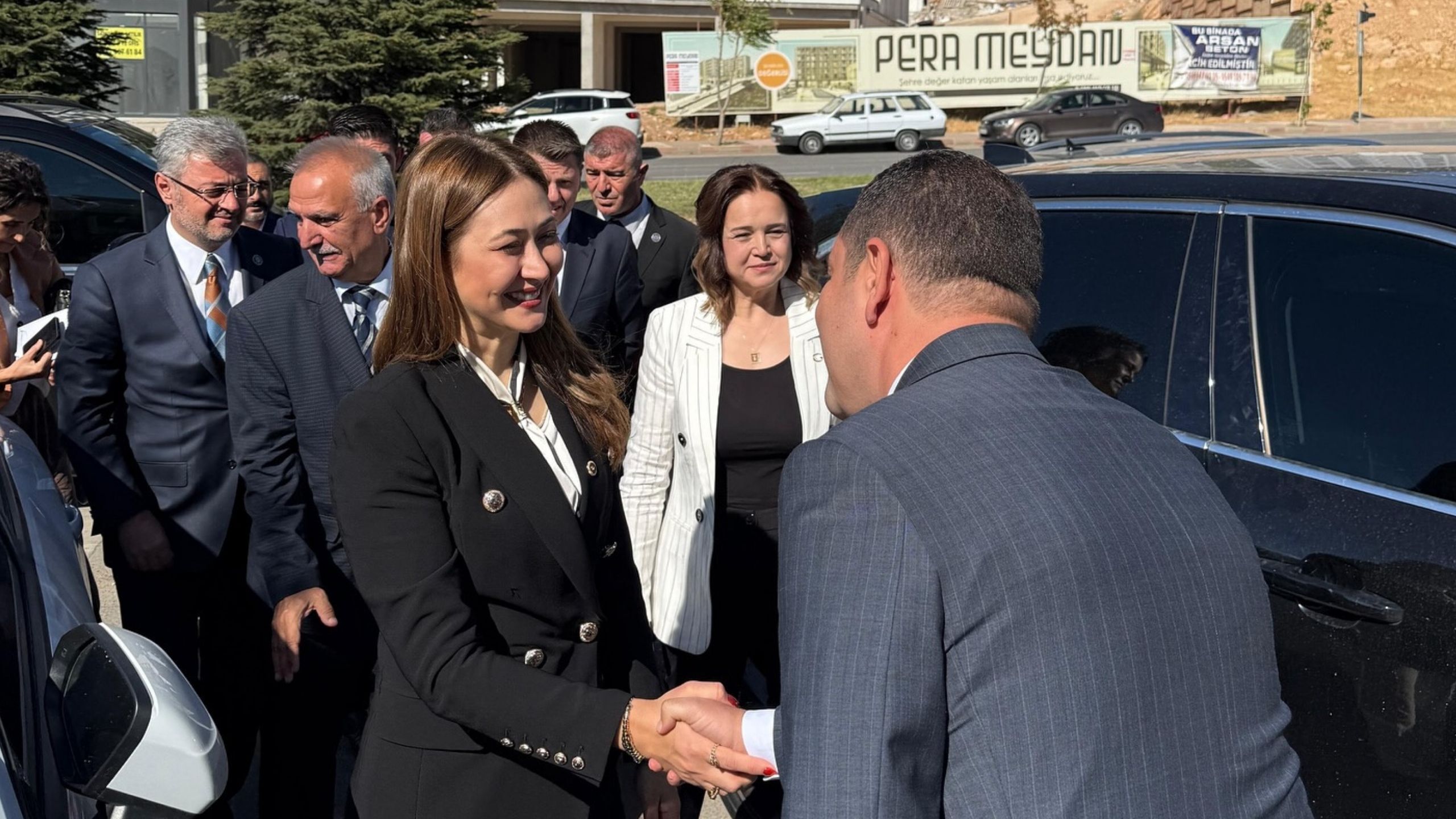 Vekil Karakoç’tan Baro Başkanına Ziyaret (2)