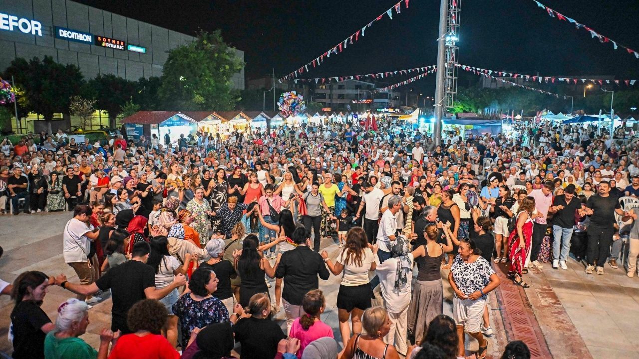 Yöreler Renkler Festivali’nde Güneydoğu Anadolu Coşkusu