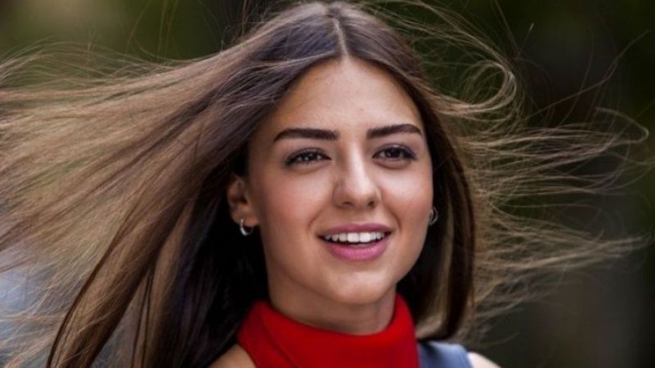 Aslıhan Malbora Kimdir Ve Kaç Yaşında (1)