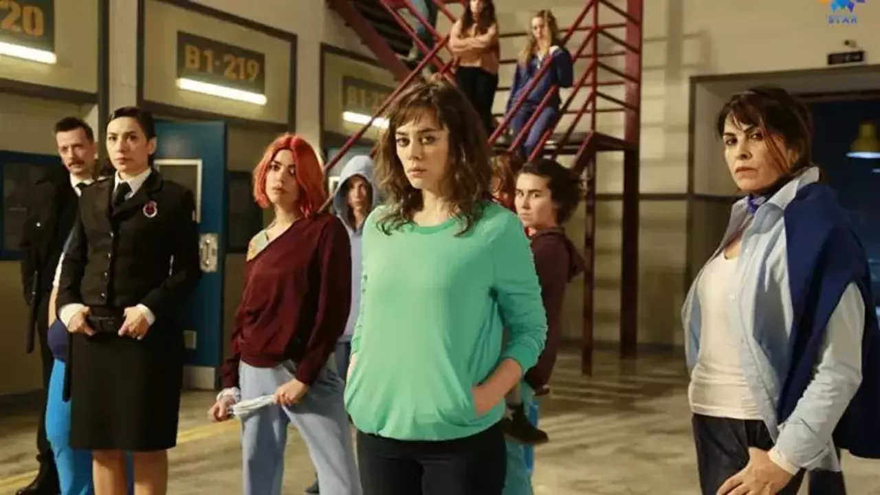 Avlu Dizisi 2. Sezonuyla Ekranlara Geri Dönüyor! Kadroda Ceren Moray'da Var-2