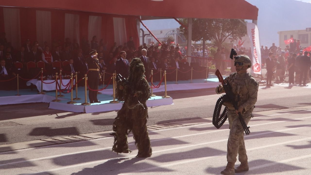 Boğaç Aksoy Kanseri Yendi, Şimdi De Mutluluğu Yakaladı! (4)