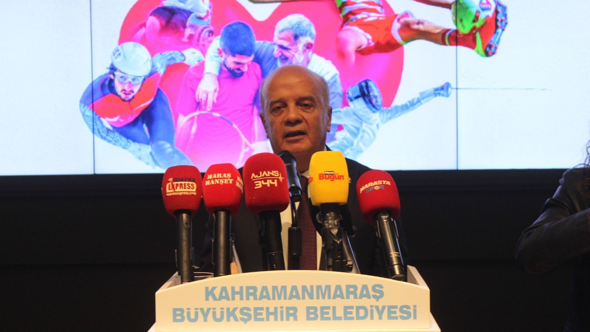 Büyükşehirden Amatör Spor Kulüplerine 8 Milyon Tl Destek (2)