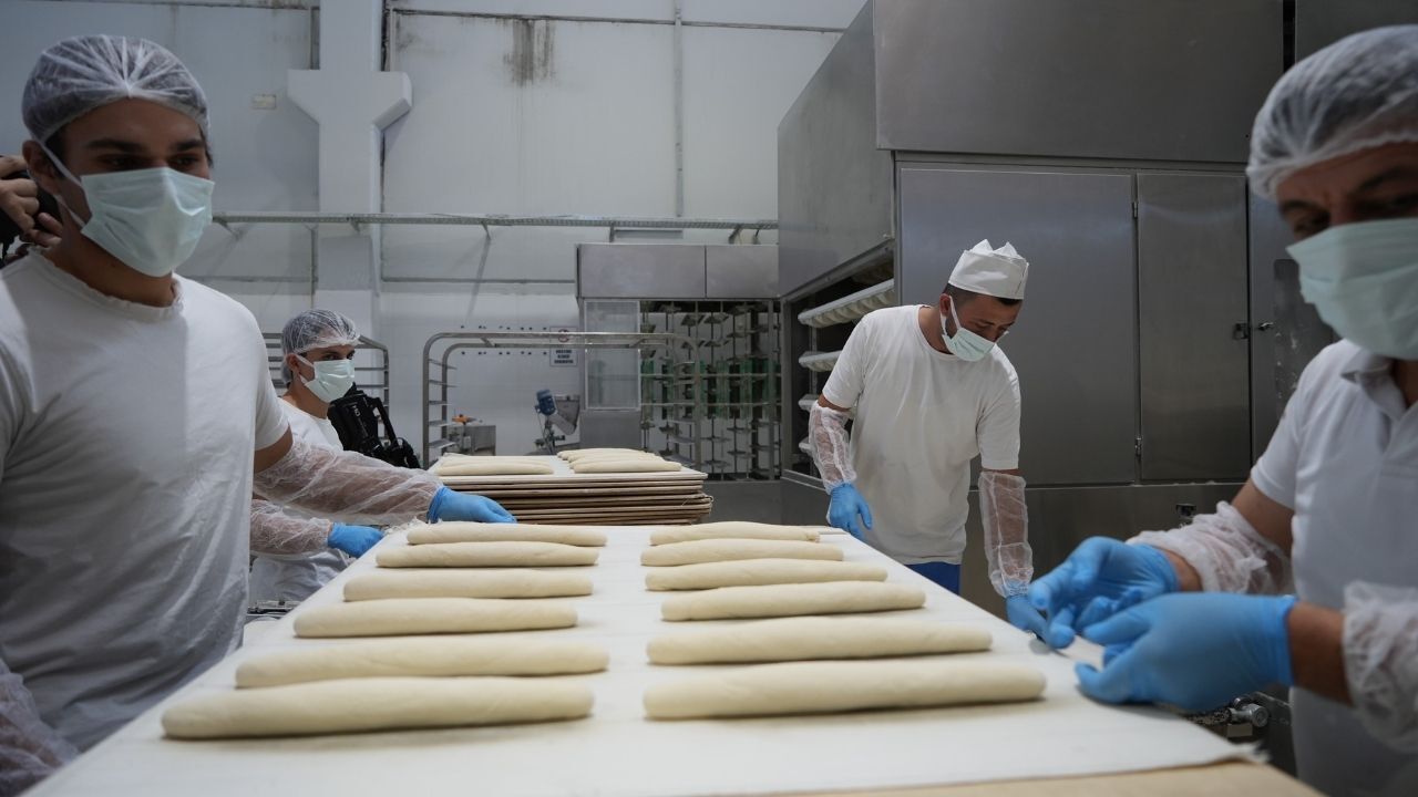 Halk Ekmek Fabrikası'nda Hijyen Skandalı (1)
