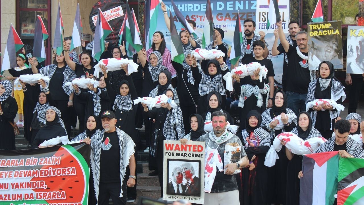 Kahramanmaraşlılar Gazze’ye Destek İçin Bir Araya Geldi (1)