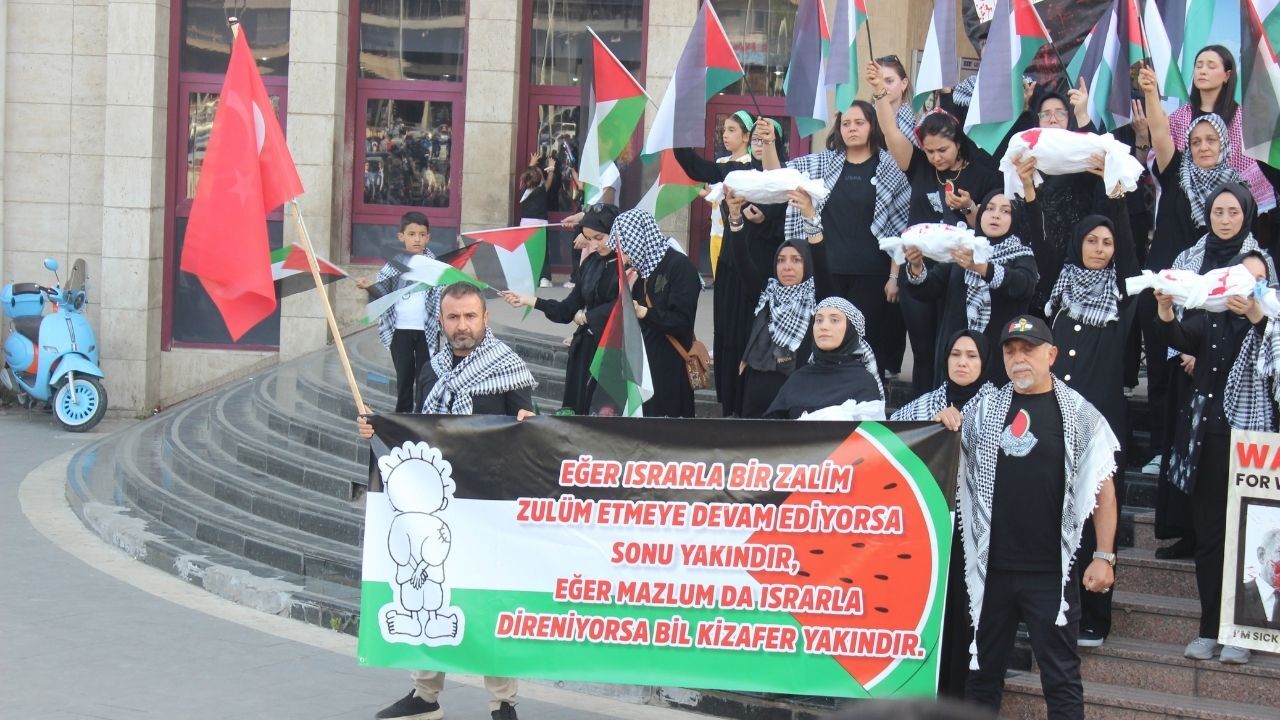 Kahramanmaraşlılar Gazze’ye Destek İçin Bir Araya Geldi (2)