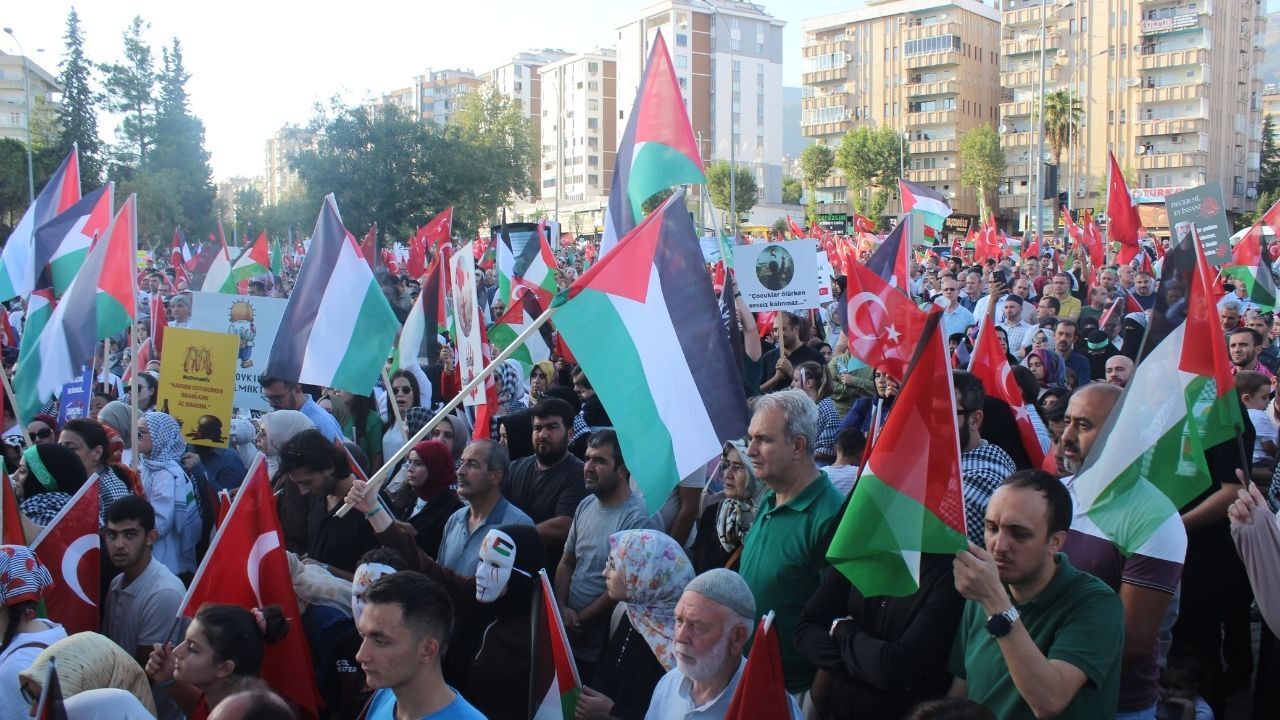 Kahramanmaraş’ta Binlerce Vatandaş Gazze İçin Tek Yürek Oldu (5)