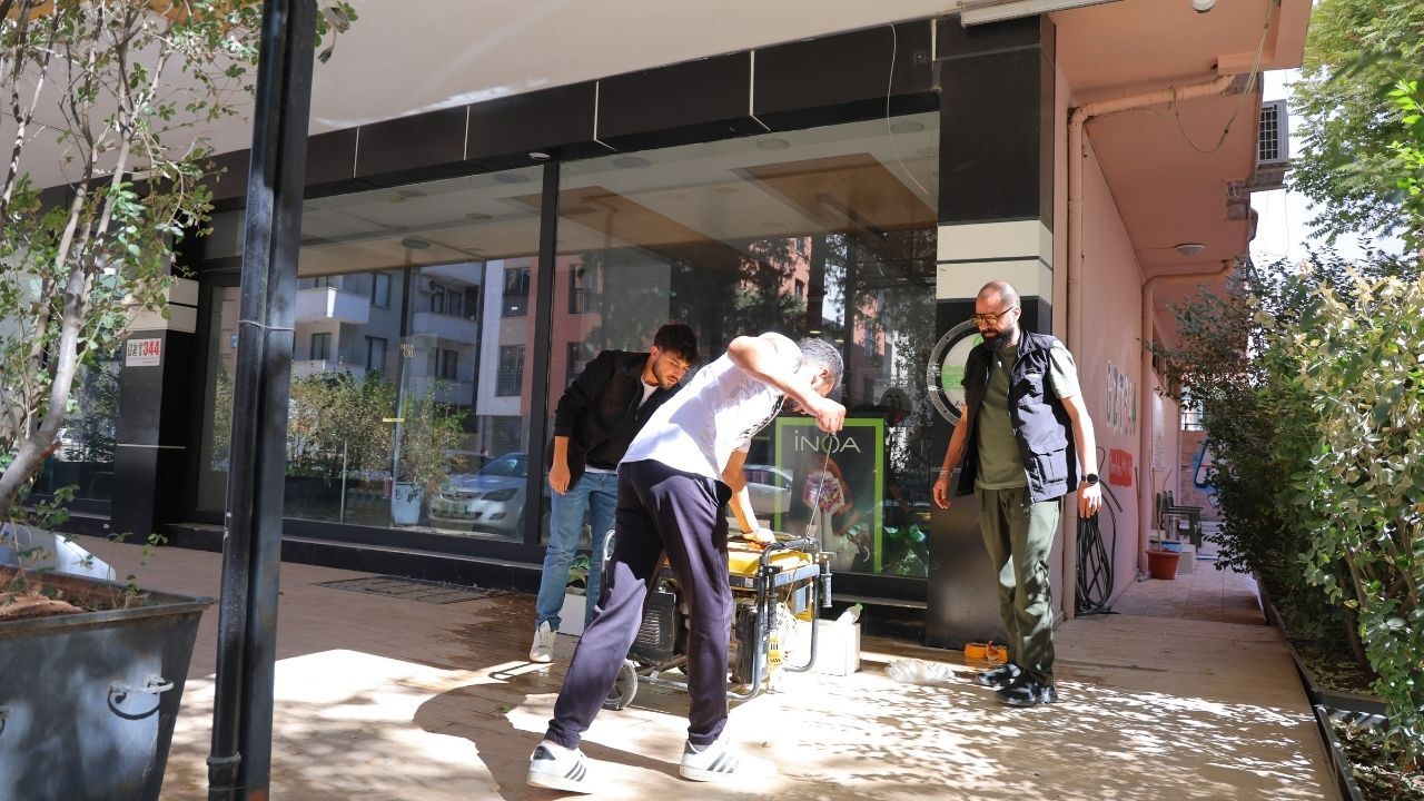 Kahramanmaraş’ta Elektrik Kesintileri Esnafı Mağdur Etti (3)