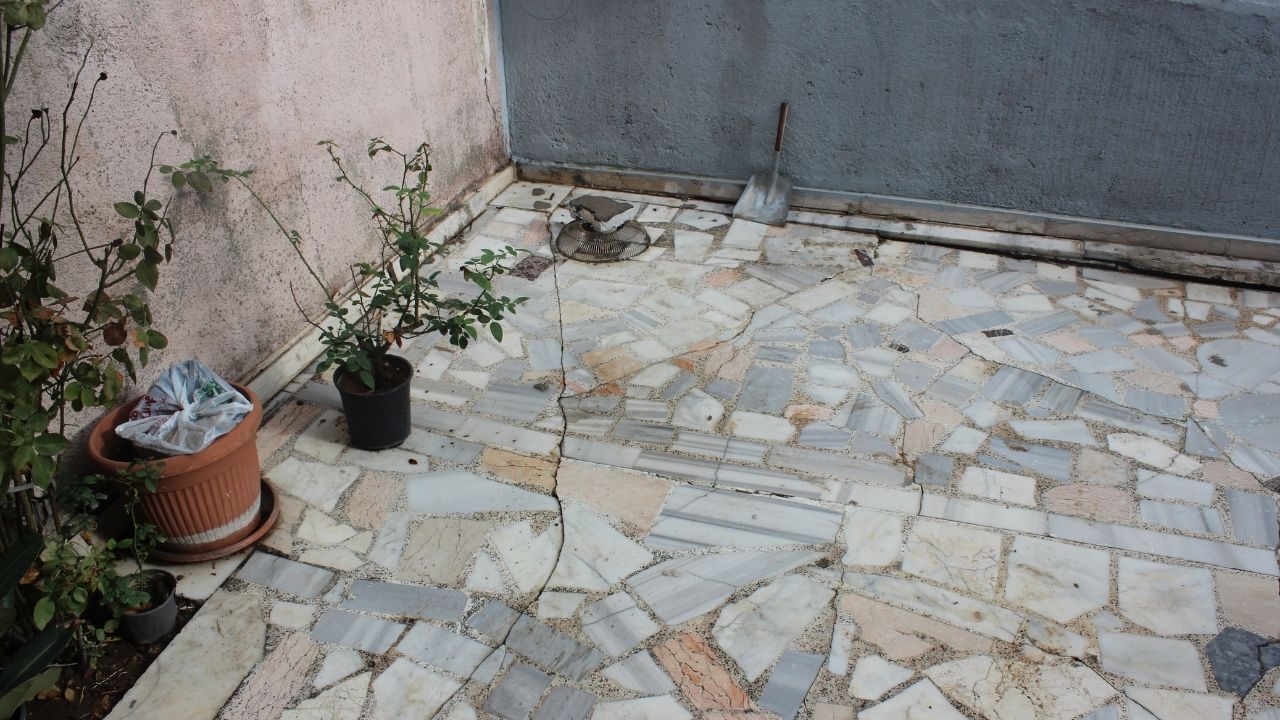 Kahramanmaraş'ta Evi Çökme Tehlikesi Yaşayan Vatandaş Yardım Bekliyorpul Biberde İhracat Rekoru Neden Geldi Fiyatlar İç Pazarda Neden Uçtu