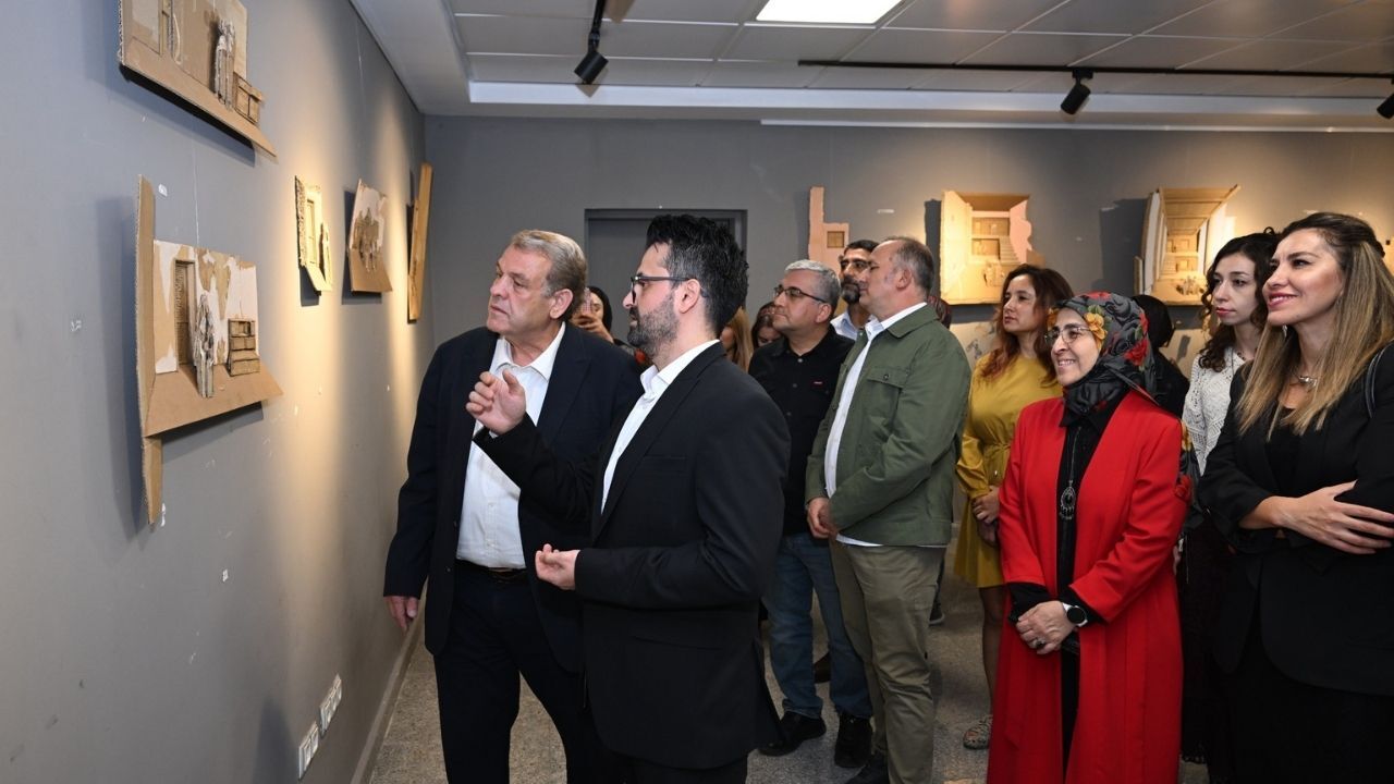 Kahramanmaraş’ta Filistin’in Sessiz Duvarları Sergisi Kapılarını Açtı (2)