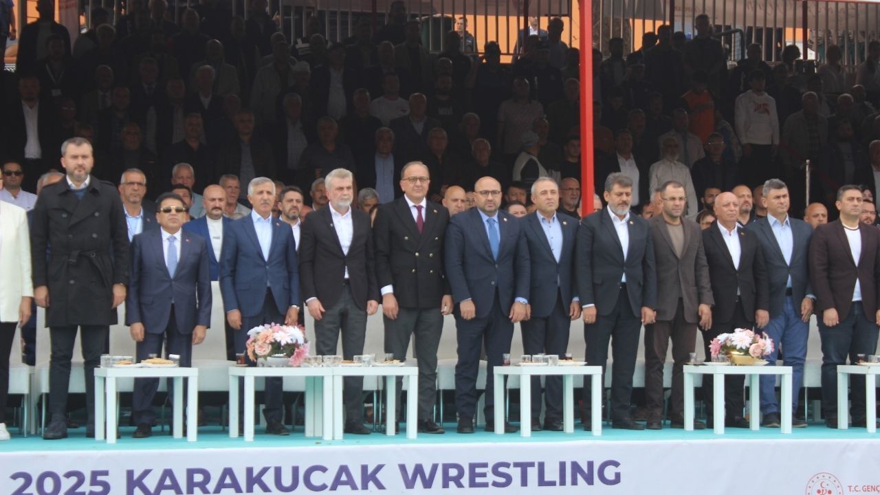 Kahramanmaraş’ta Karakucak Güreş Heyecanı Tüm Şehri Sardı (6)