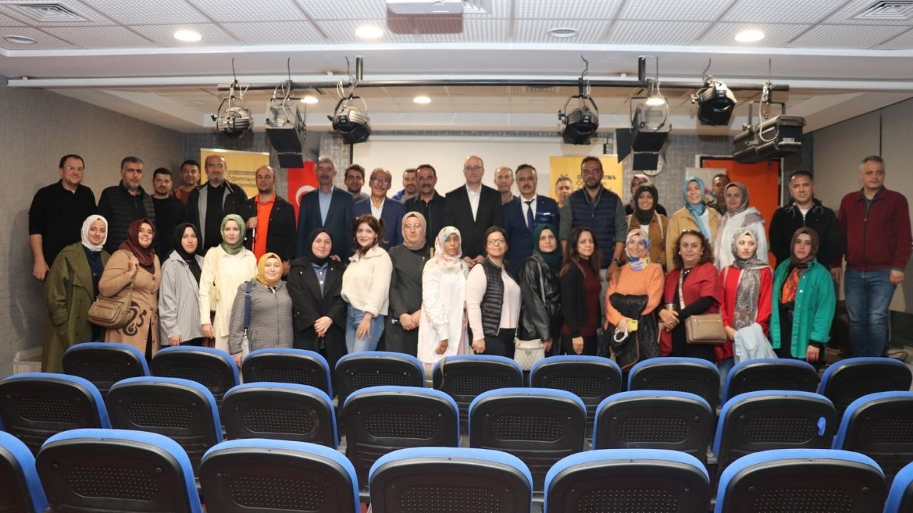 Kahramanmaraş’ta Öğretmenlik Mesleği Felsefi Açıdan Ele Alındı (1)