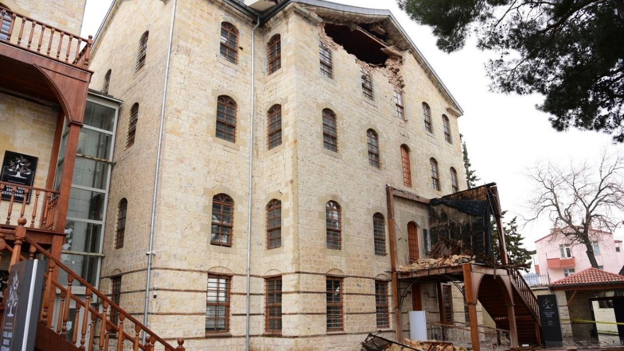 Kahramanmaraş’ta Yedi Güzel Adam Edebiyat Müzesi Yeniden Doğuyor (2)