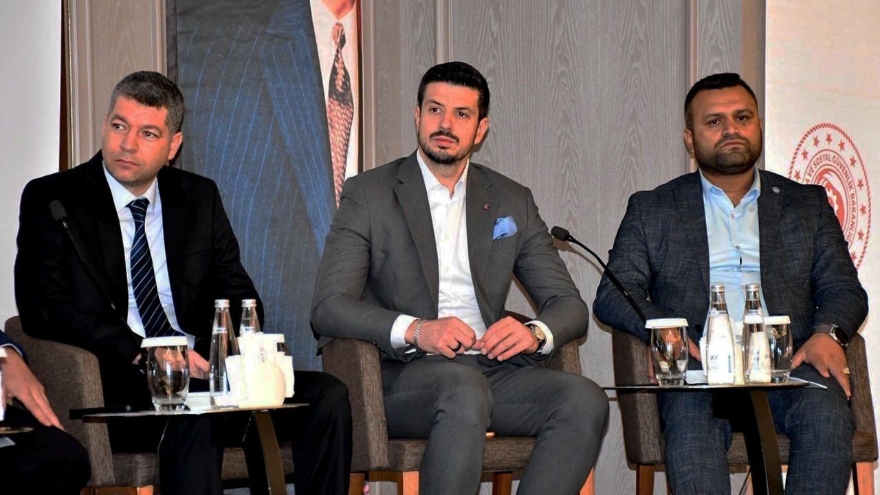 Kmtso İş Dünyası “Dönüşen Çalışma Hayatı”Nda Buluştu 4