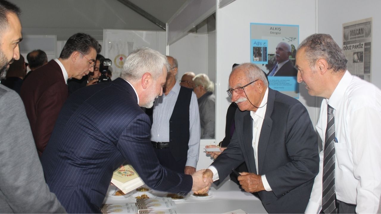 Uluslararası Kahramanmaraş Kitap Fuarı Kitapseverlere Kapılarını Açtı (2)