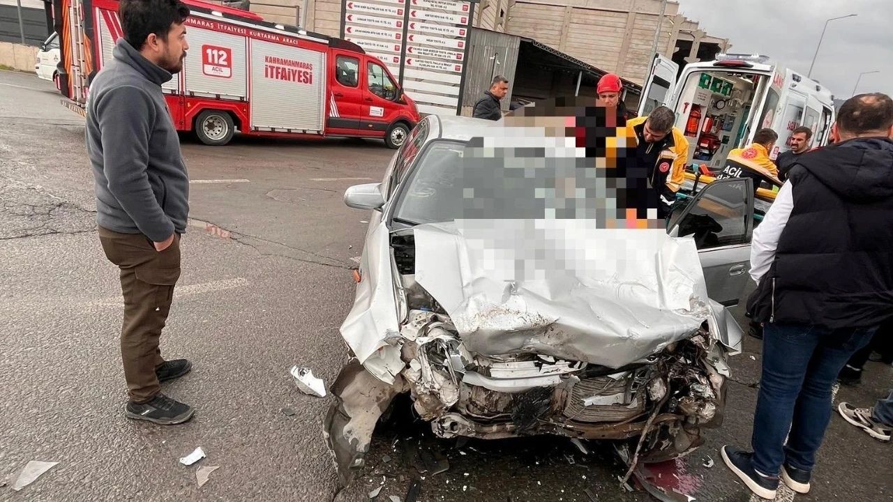 2 Araç Çarpıstı (3)