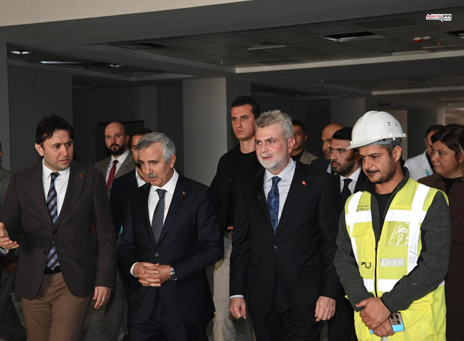 G6 X Irs J W I A Axvw T