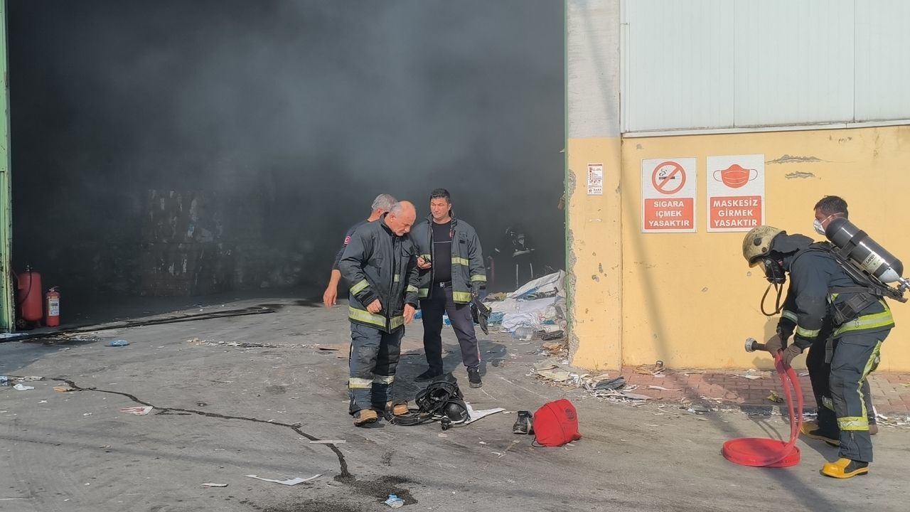 Geridönüsümfabrikasındayangınajanas344