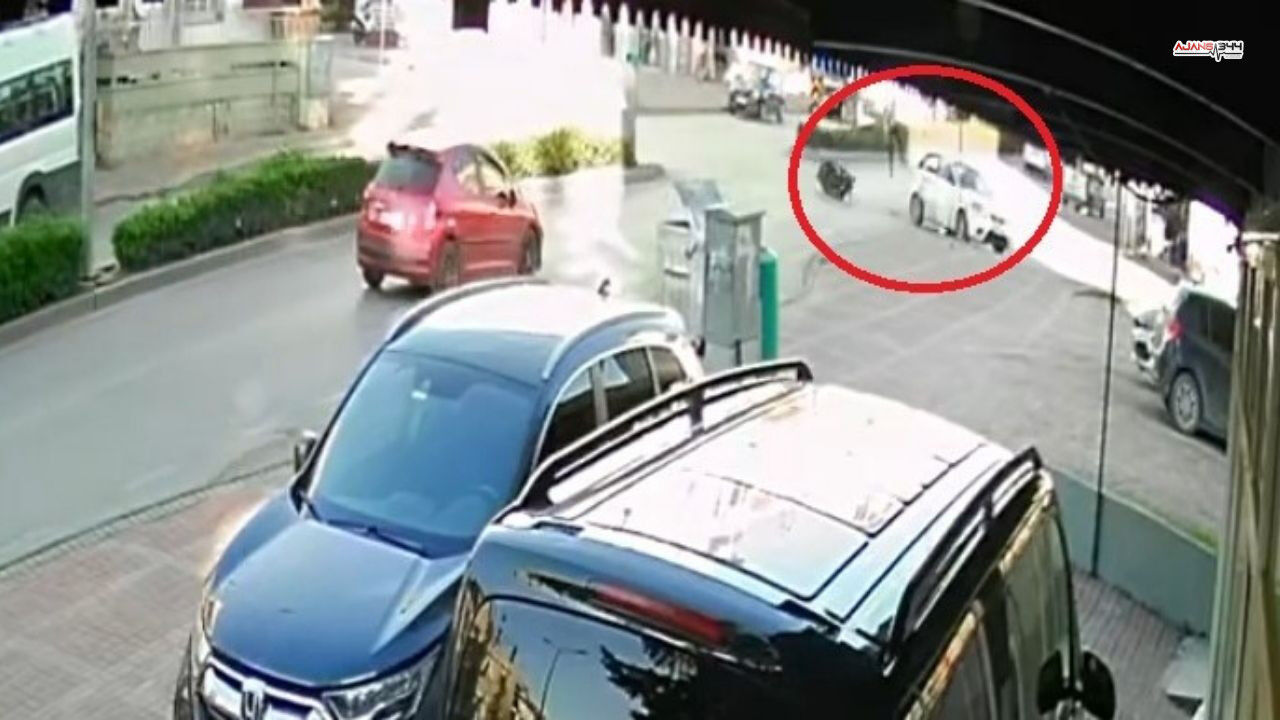 Hızla Gelenen Motor Arabaya Çarptı Ajans344 (3)