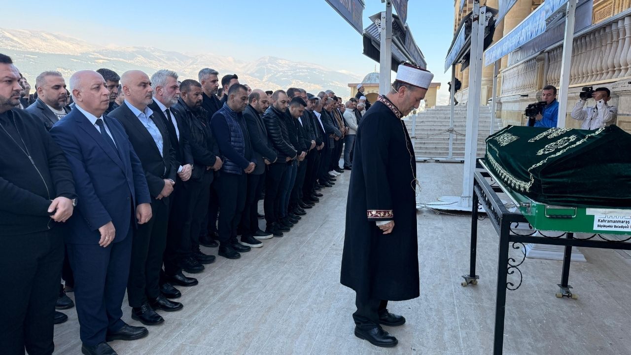 Kadriye Kır Dualarla Son Yolculuğuna Uğurlandı