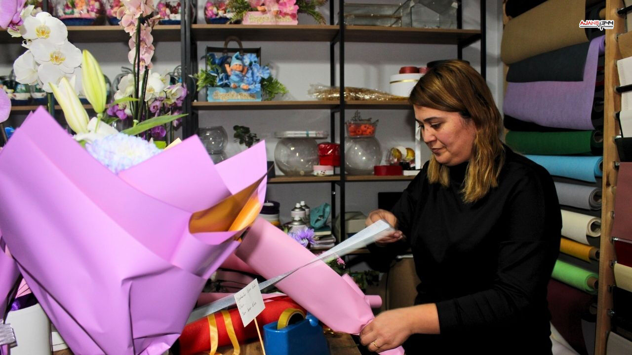 Kahramanmaraş’ta Atanamayan Öğretmen Çiçek Fiyatlarını Düşürdü (3)