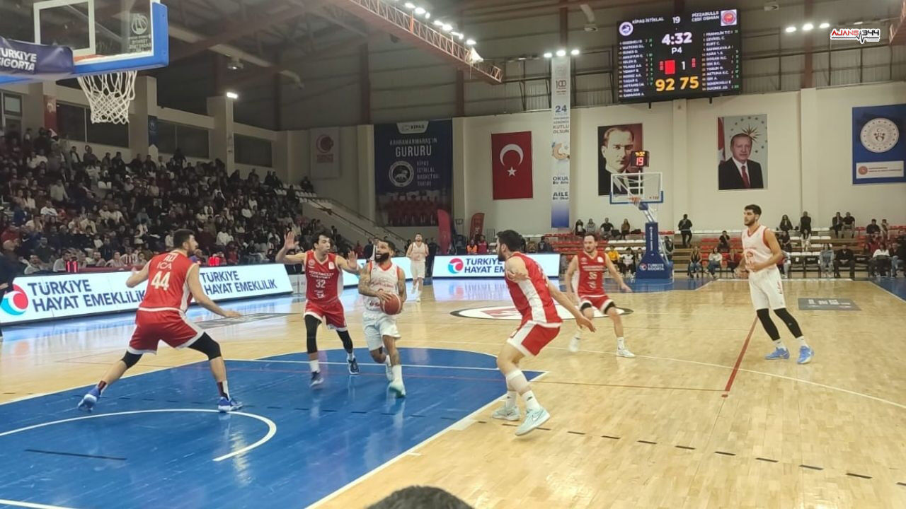 Kipaş İstiklal, Taraftar Önünde Fırtına Gibi Esti (4)