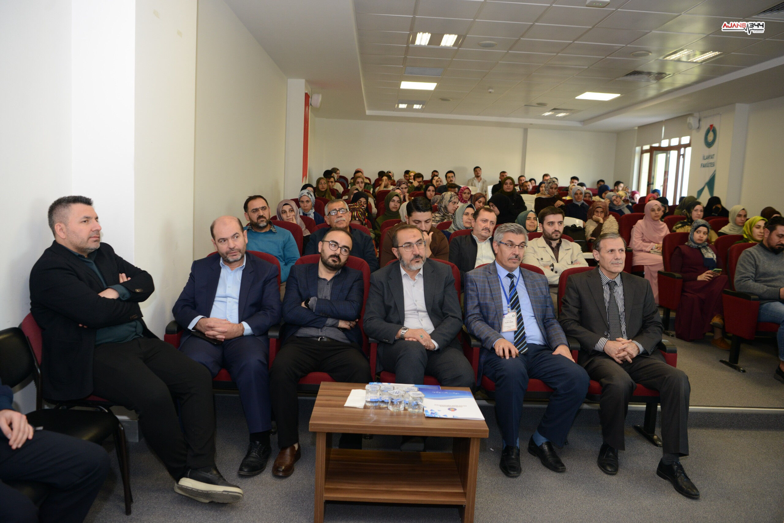 Ksü'de “Kur’an’a Göre Aile Kurumu” Çalıştayı