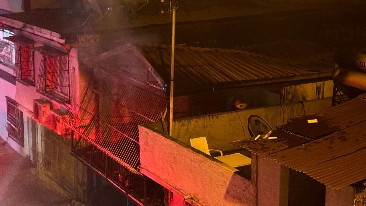 Müstakil Ev Alev Alev Yandı Ajans344 (1)