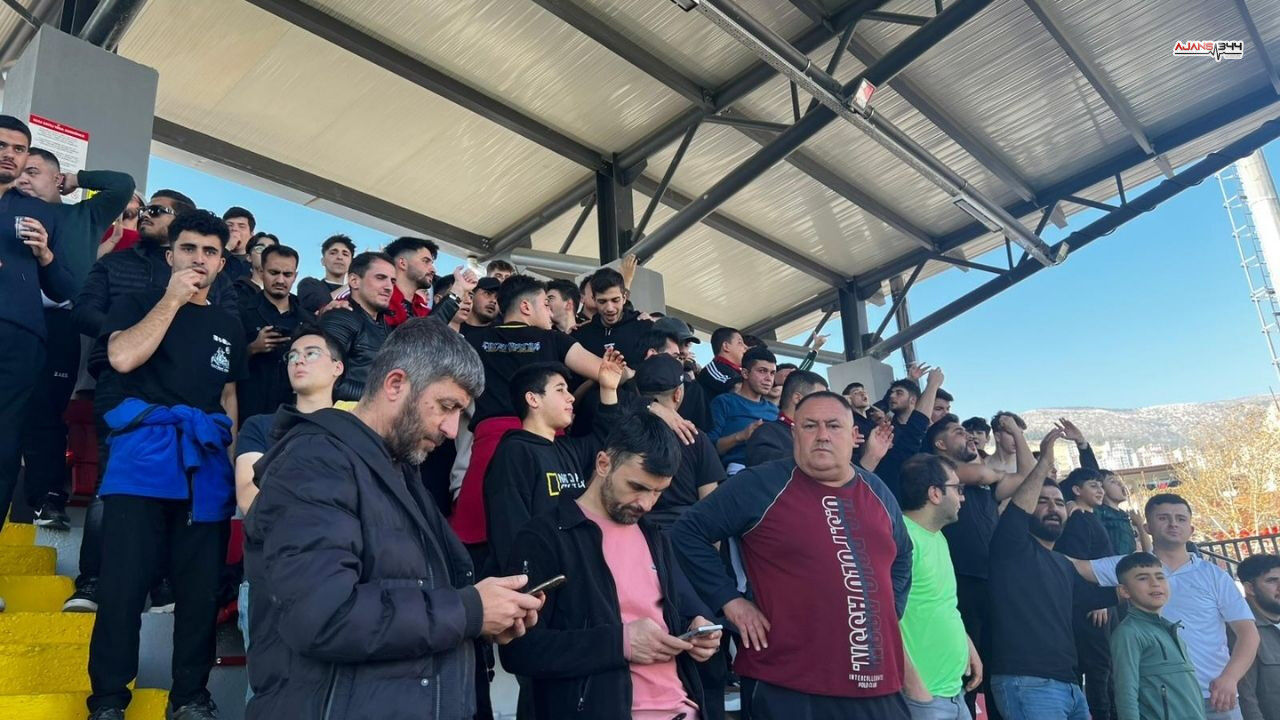 Onikisubatspor Kazansdsa (1)