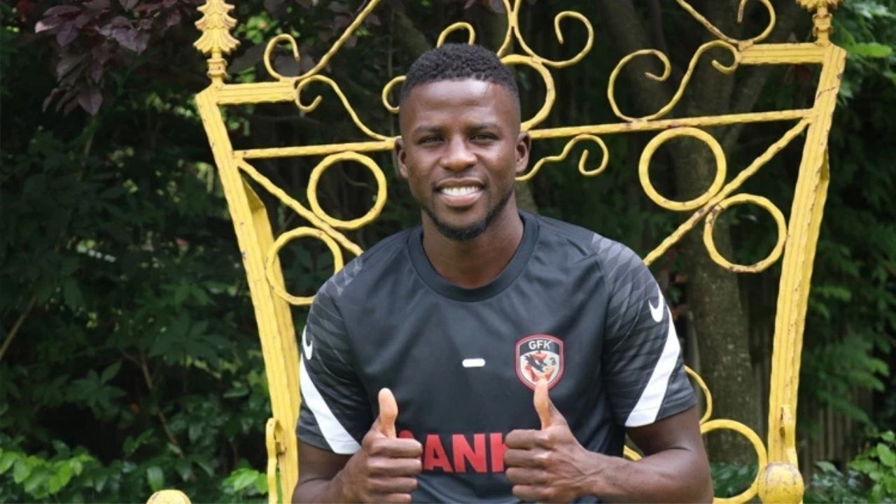 Papy Djilobodji Avm’de Silahlı Saldırıya Uğradı (1)