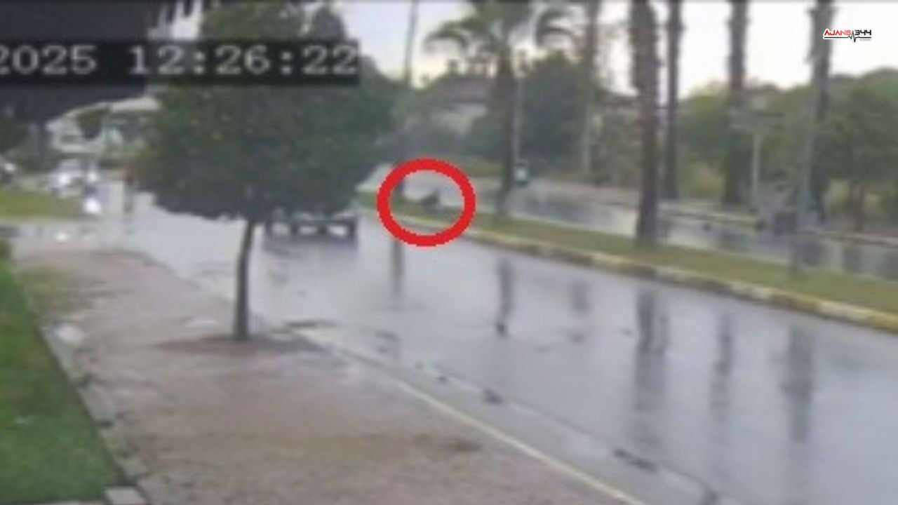 Seyir Halindeki Araç Alev Topuna Döndü Ajans344 (2)