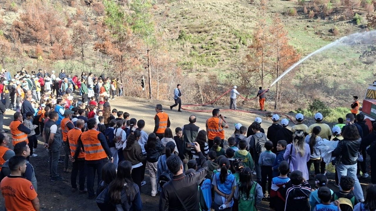 Toplu Tohum Ekimi Yapıldı Ögrencilerle Ajans344 (3)