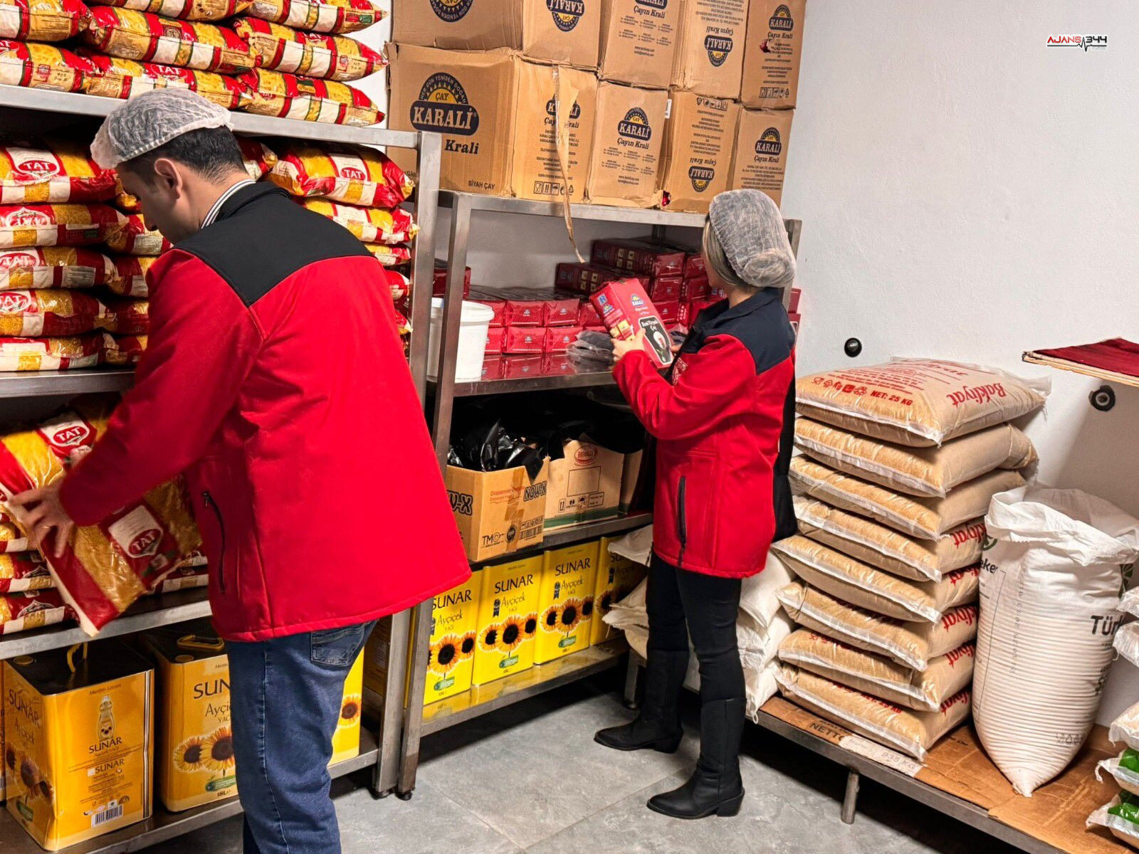 G8H Wa S5 Xc A A Ogg2