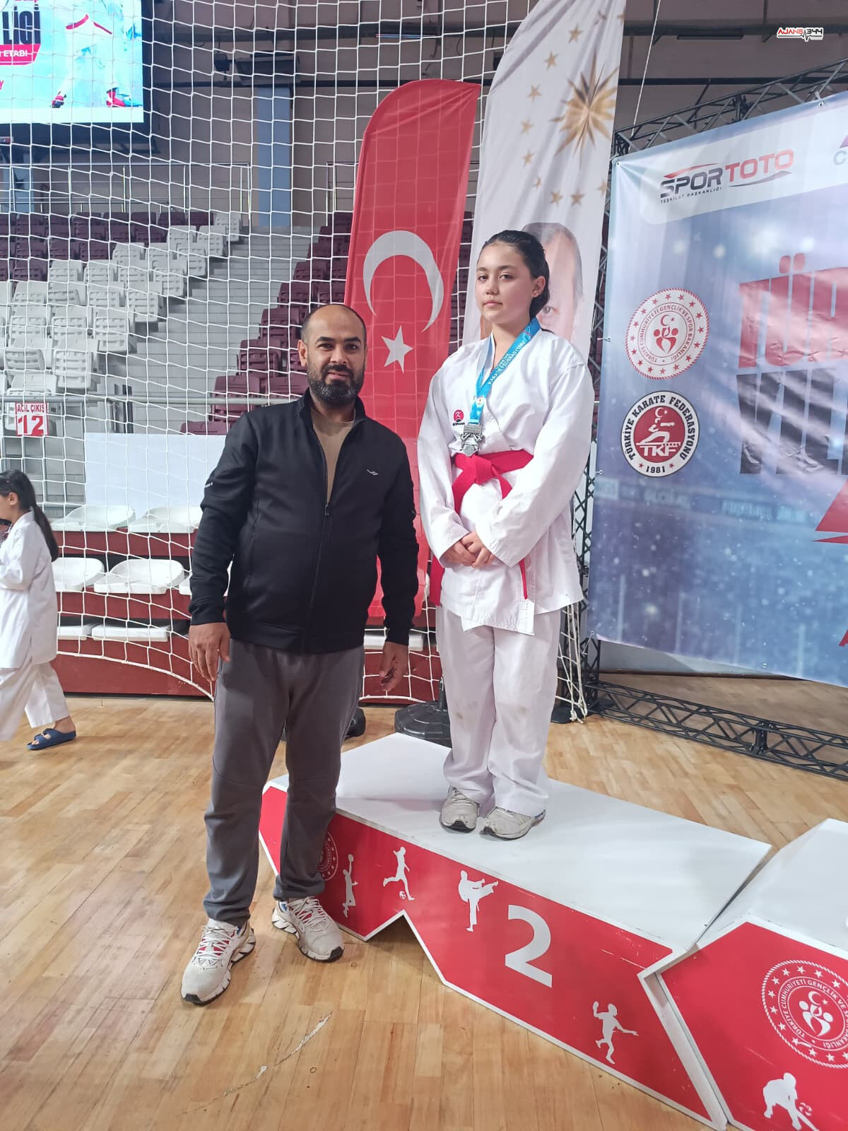 G9 Z Y T Xx Xo A A N1Lb