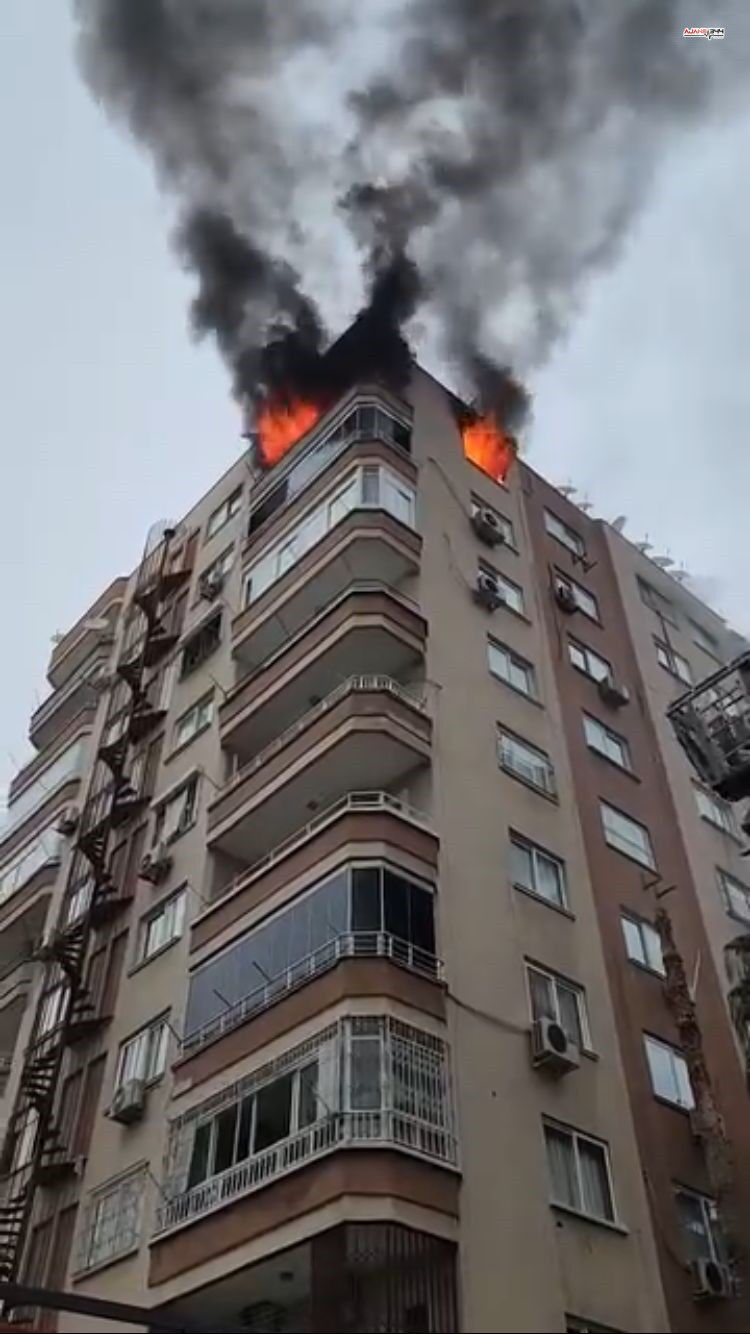 Mersin’de Yenişehir Ve Erdemli’de Çıkan Ev Yangınları Paniğe Neden Oldu