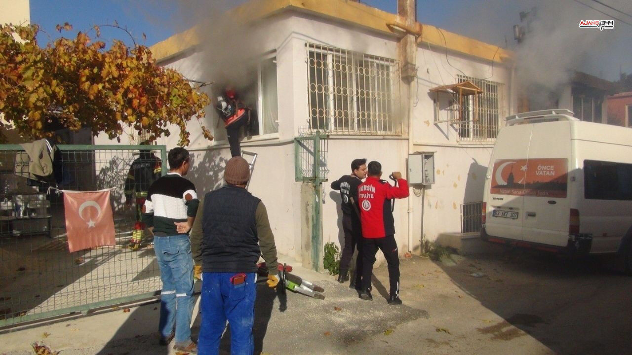 Yangında 2 Çocuk Hayatını Kaybetdi Ajans344 (4)