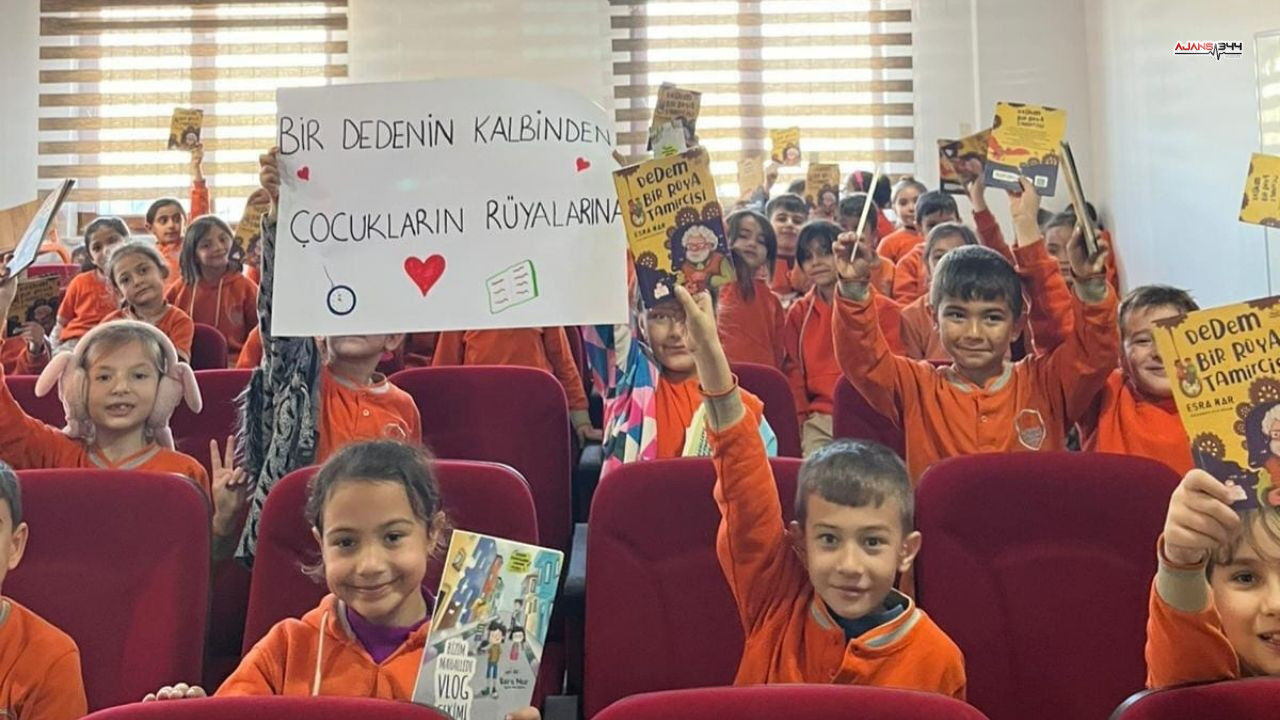 Yazar Esra Nar Ajans344