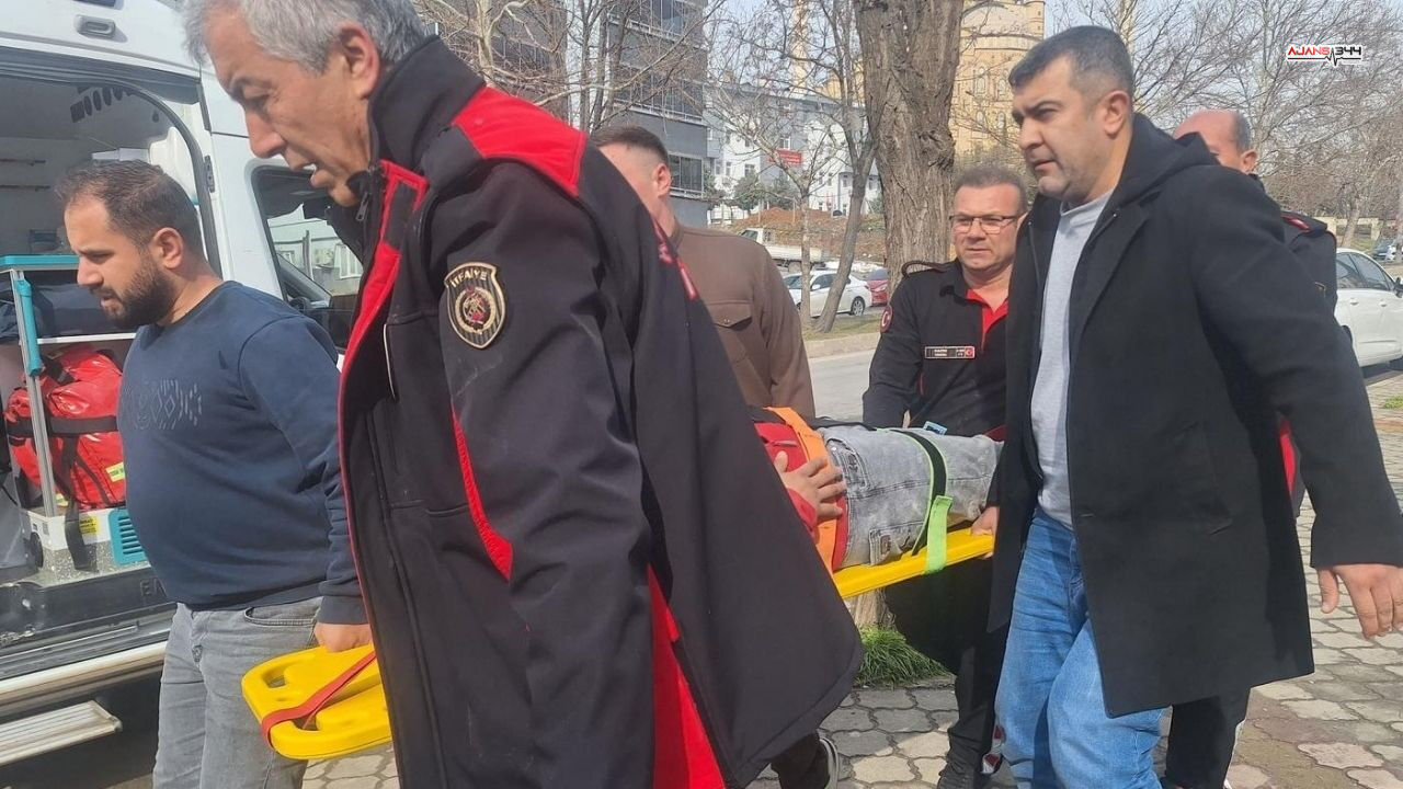 Asansör Bosluguna Düsen Adam Ajans344 (1)