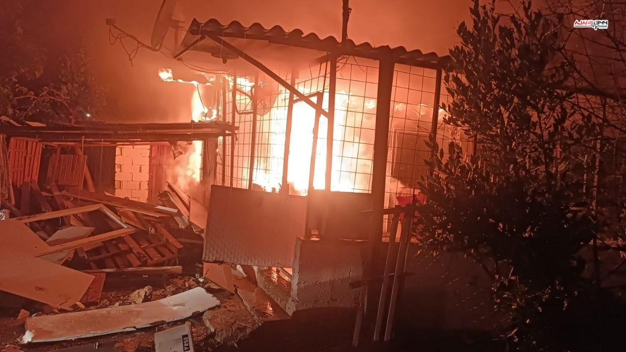 Gece Kondu Yangını Ajans344 (2)