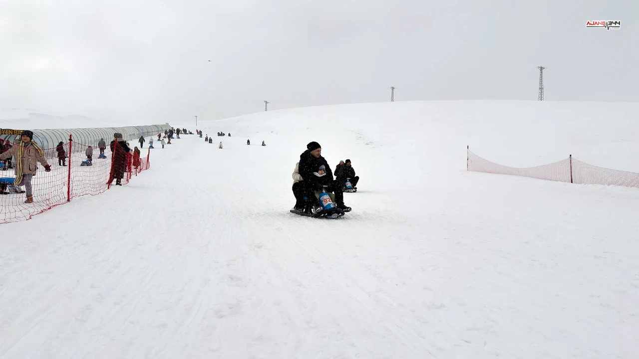 Kahramanmaraş’ta Yedikuyular Kayak Merkezi’ne Yoğun Hafta Sonu İlgisi (6)