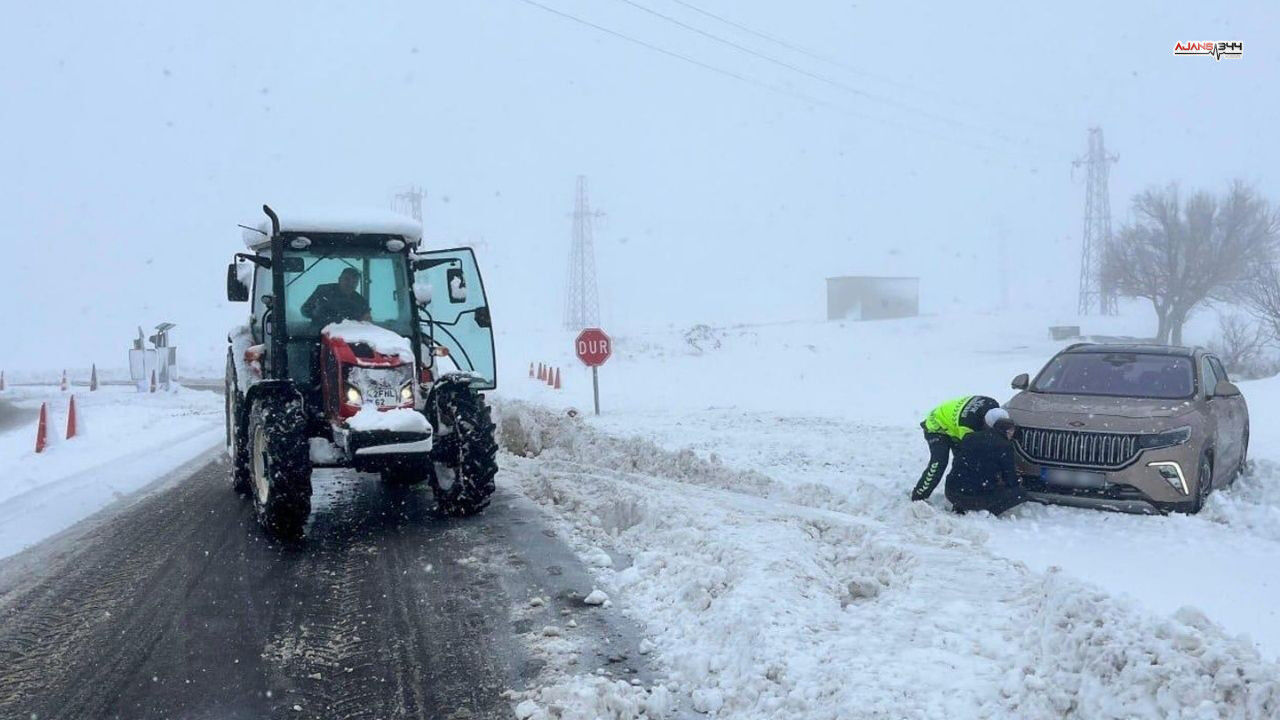 Kar Ve Buzlanmaya Karşı Jandarma Ekipleri Sahada (2)