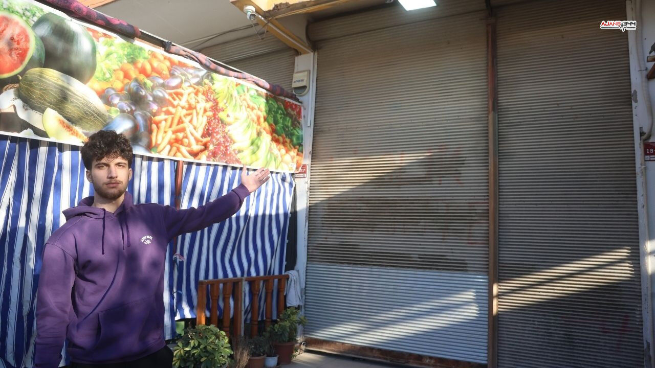 Kuyumcu Dükkanını Basan Hırsızlar 3 Kilo Altınla Kaçtı Ajans344 (1)