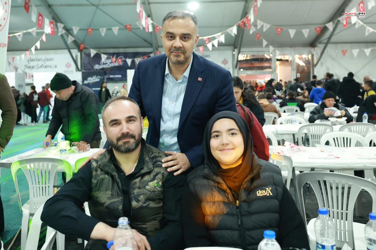 Başkan Toptaş, Ramazan’ın Bereketini Vatandaşlarla Paylaştı (2)