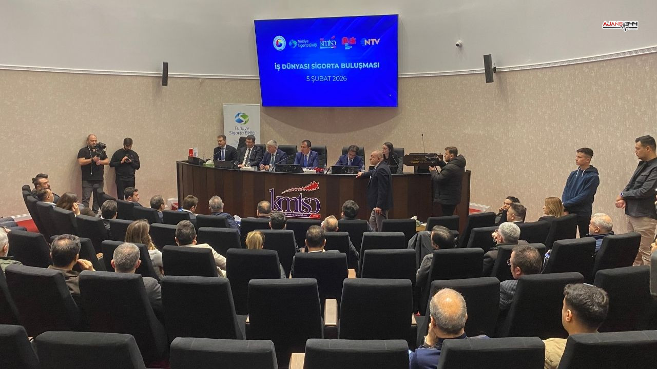 Depremin Yıl Dönümünde Sigorta Ve Ekonomi Masaya Yatırıldı (4)