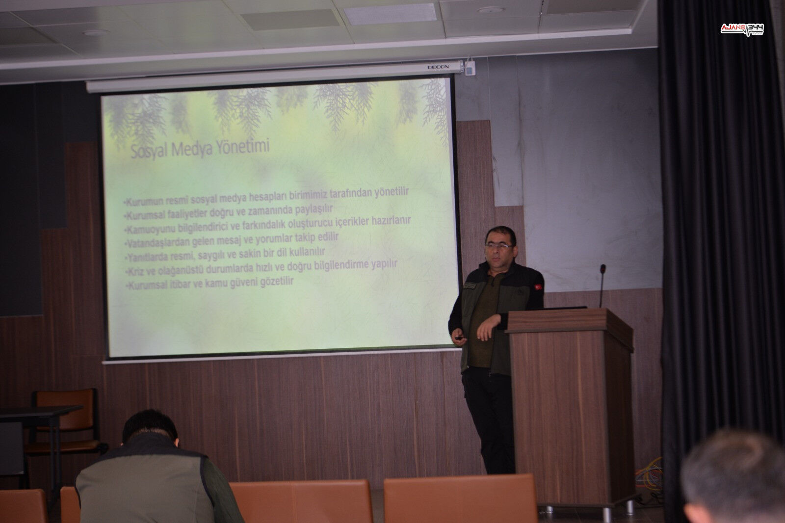 H B Ctkn G X M A E Jri Z