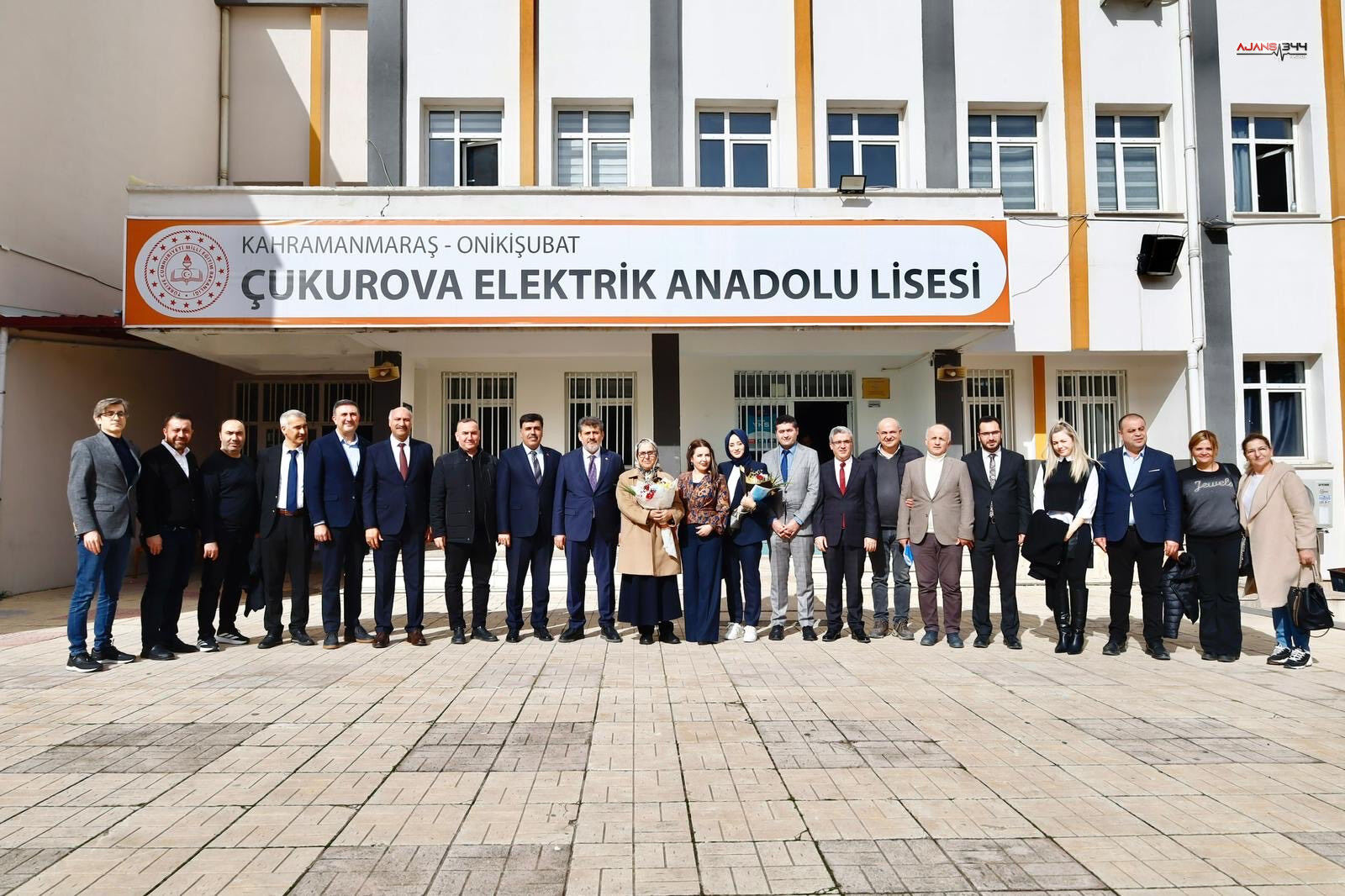 H B S U S E G X U A A Yh Eo