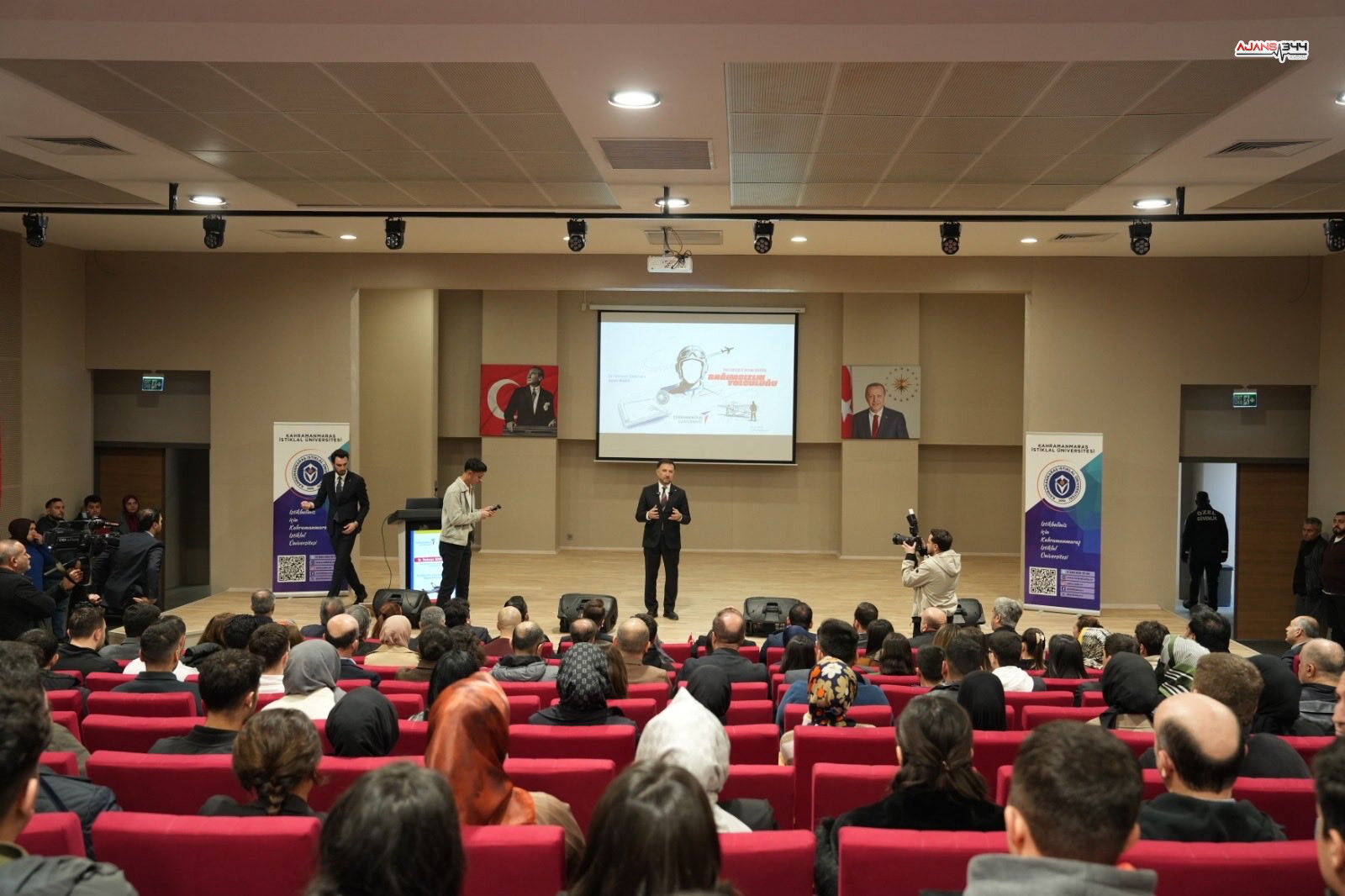 H Bme O Iq W U A E G W B4