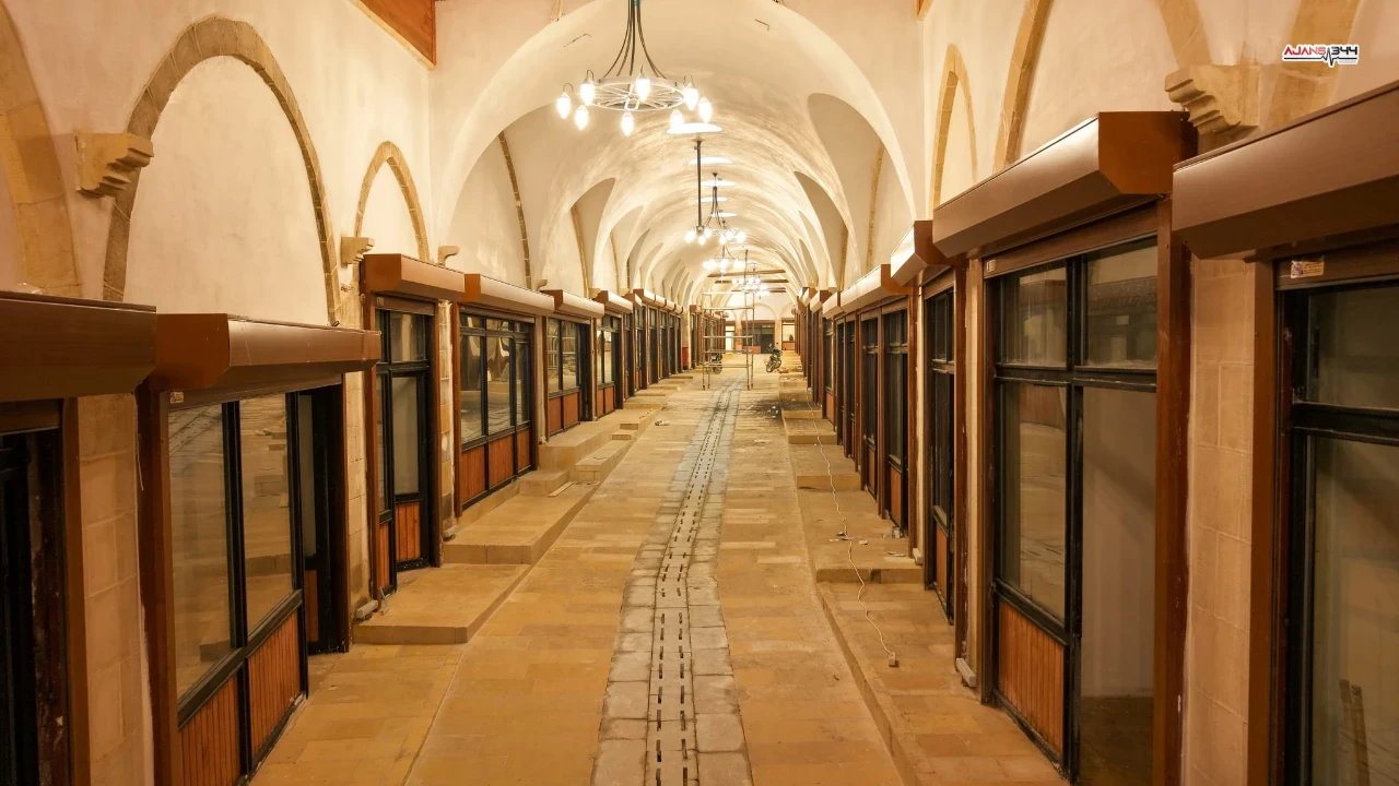 Kahramanmaraş’ın Tarihi Kapalı Çarşı’sı Için Son Hazırlıklar Yapılıyor (3)