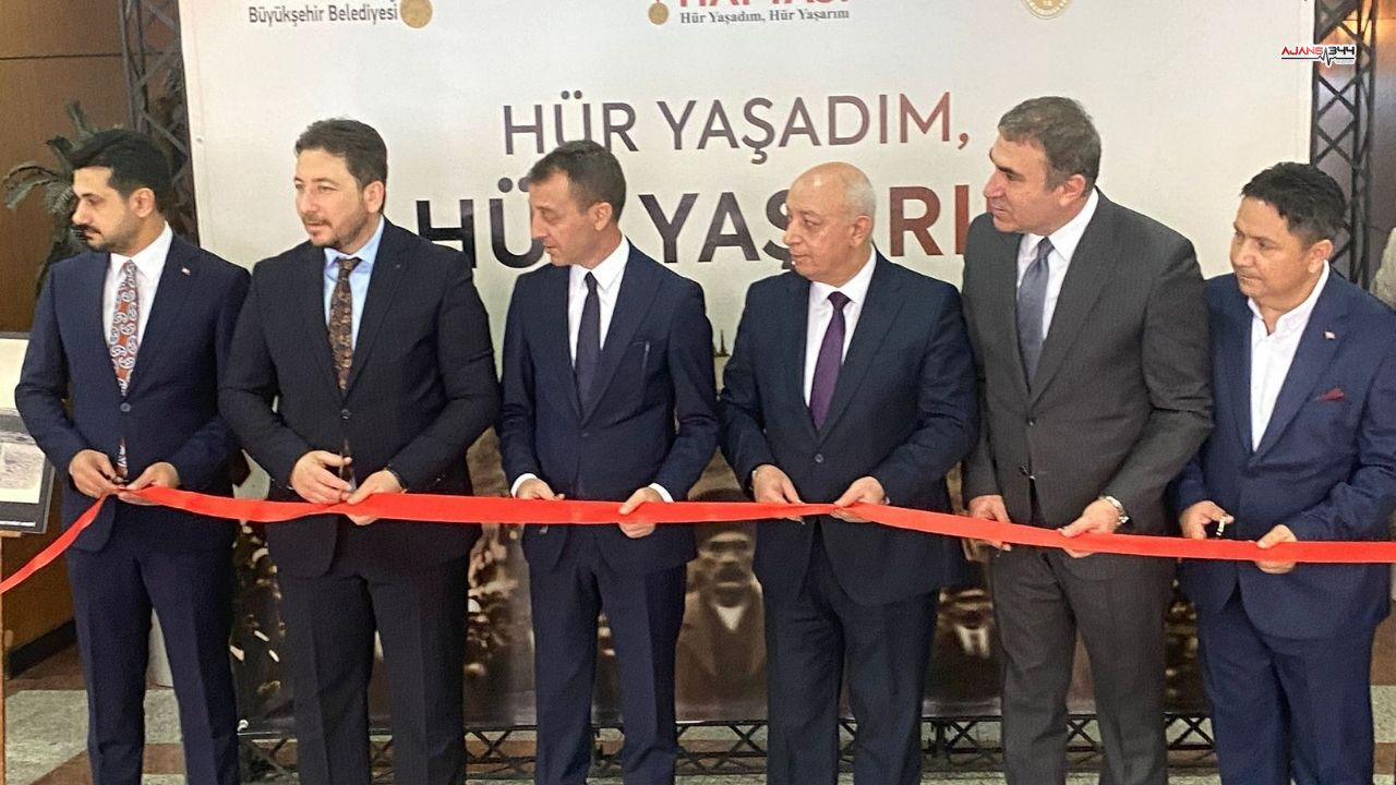 Kurtuluş Haftasında “Hür Yaşadım, Hür Yaşarım” Konferansı Düzenlendi (4)